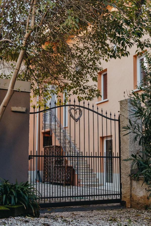 Le Due Dame Hotel Manerba del Garda Exterior foto