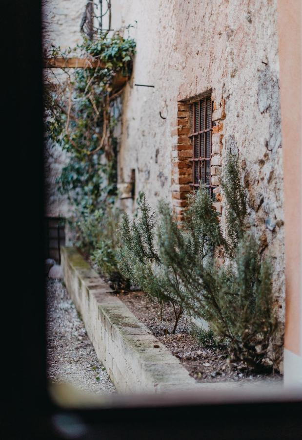Le Due Dame Hotel Manerba del Garda Exterior foto