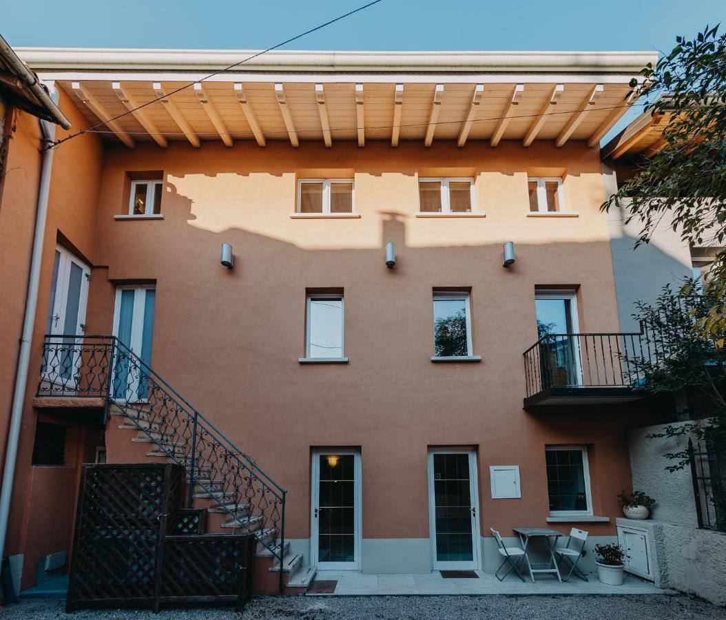 Le Due Dame Hotel Manerba del Garda Exterior foto