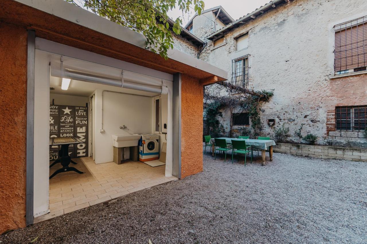 Le Due Dame Hotel Manerba del Garda Exterior foto